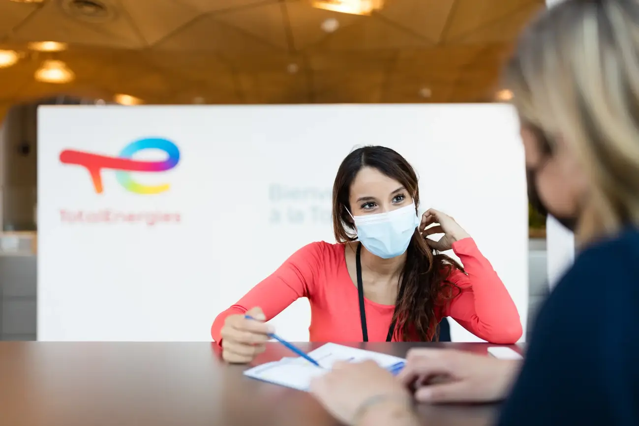 La tour Coupole sous les nouvelles couleurs de TotalEnergies