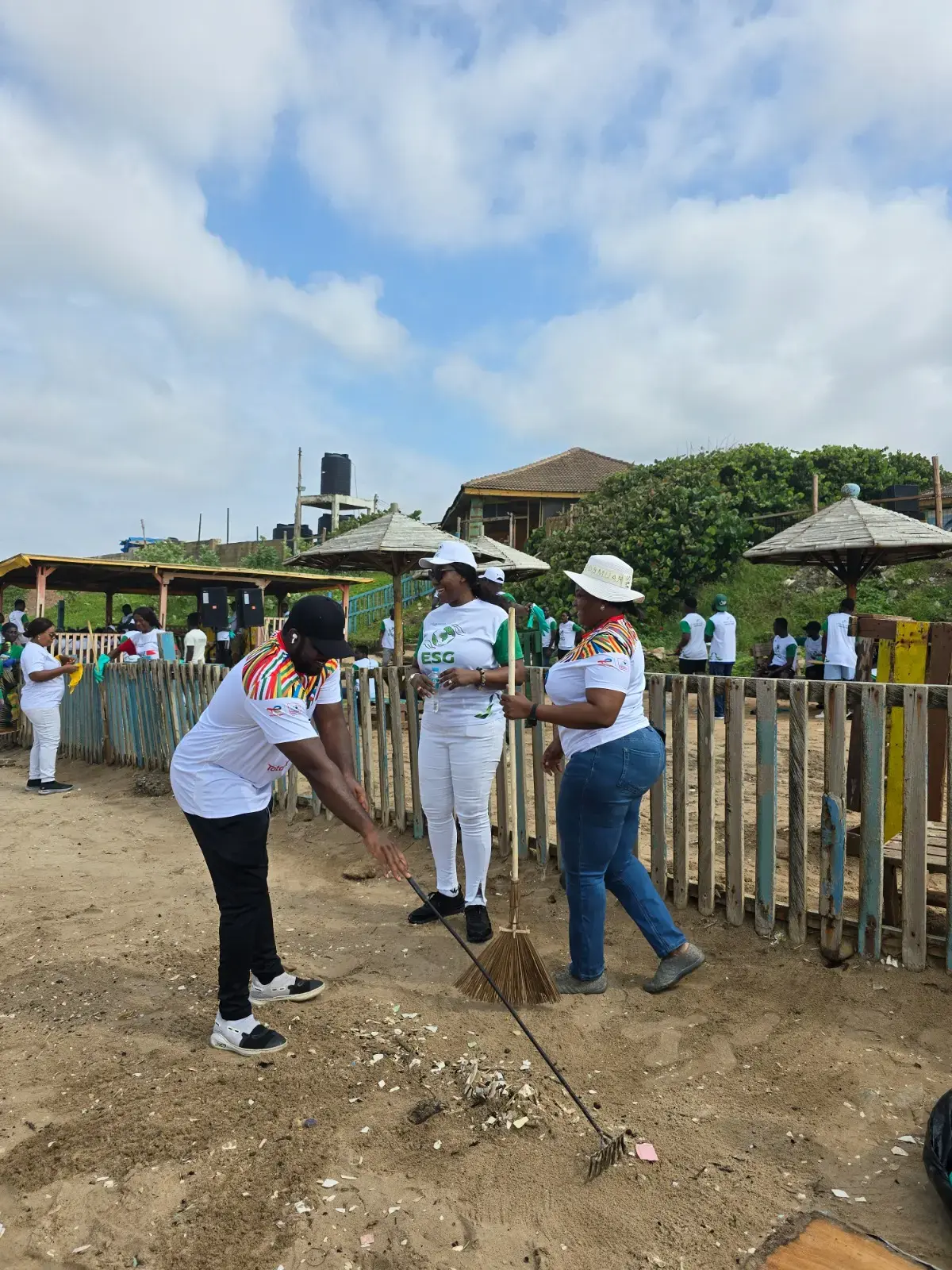 TotalEnergies And Societe-General Ghana Champion Ocean Sustainability With ‘Move for Ocean’ Clean-Up Drive
