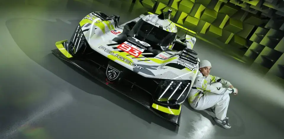 TotalEnergies y Peugeot Sport presentan el Peugeot 9x8 2024 para el World Endurance Championship