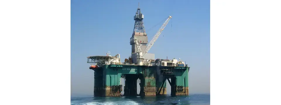 The semi-submersible rig Leiv Eiriksson