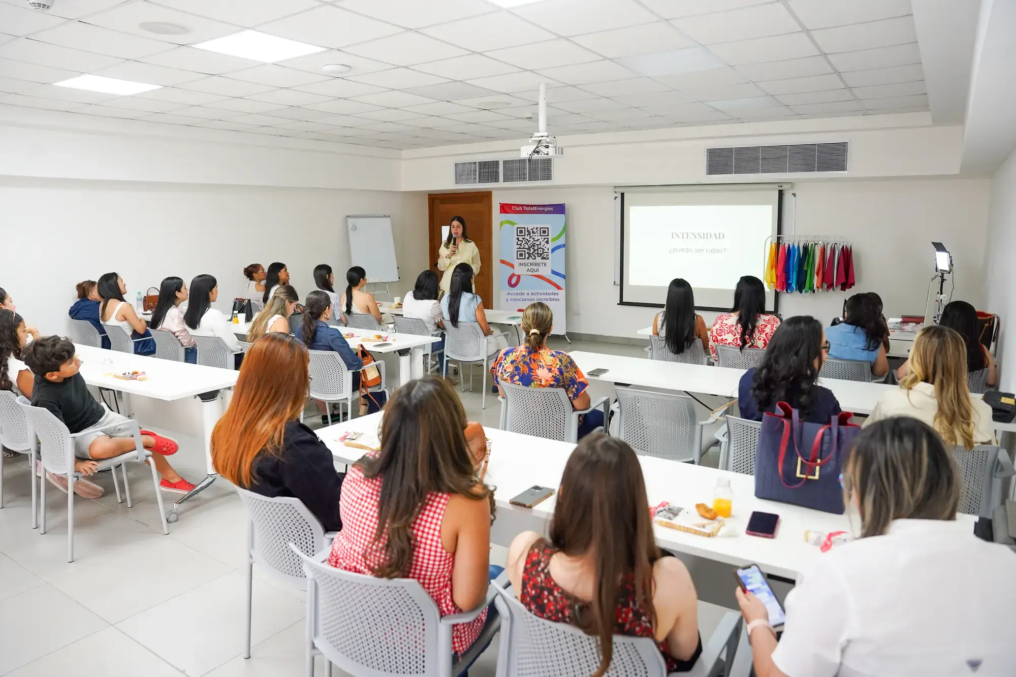 taller colores club te 9