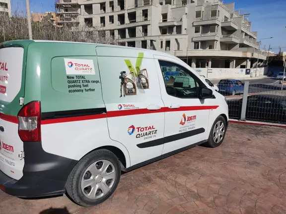Vehicle branding campaign by Total Hellas