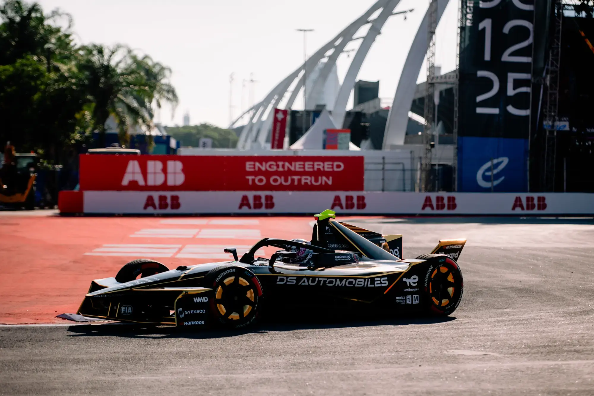 otalEnergies junto a DS PENSKE FORMULA E TEAM en la ABB FIA Formula E World Championship