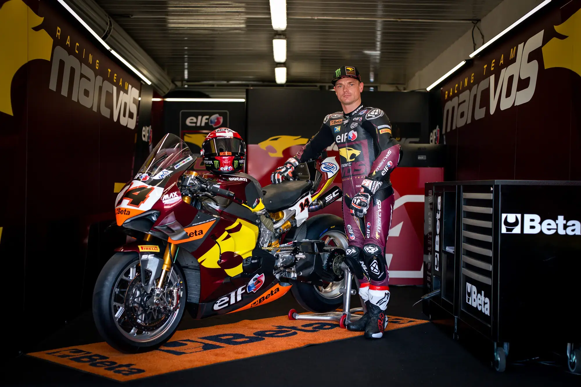 ELF World Superbike WSBK Sam Lowes Marc VDS Racing Team Aceite de Moto Cambio de Aceite Aceite de Motor Motorsport Racing