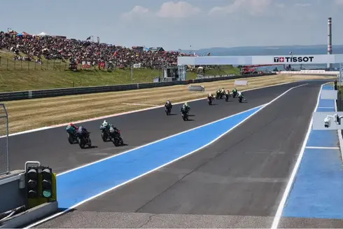 World SBK Mostban, Superbike VB 2024 Mostban, superbikes, világbajnokság, autodrom Most, Elf, TotalEnergies, motorolaj, Marc VDS versenycsapat