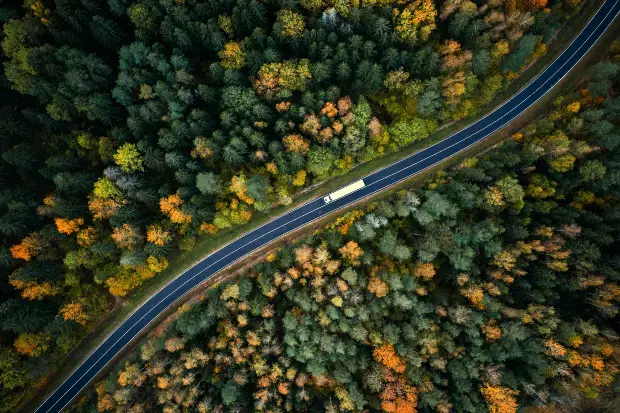 Voiture vue du ciel