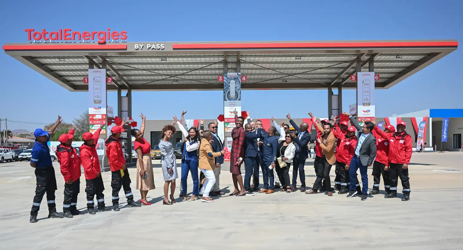 Inauguration stations Totalenergies Bypass & Ivato
