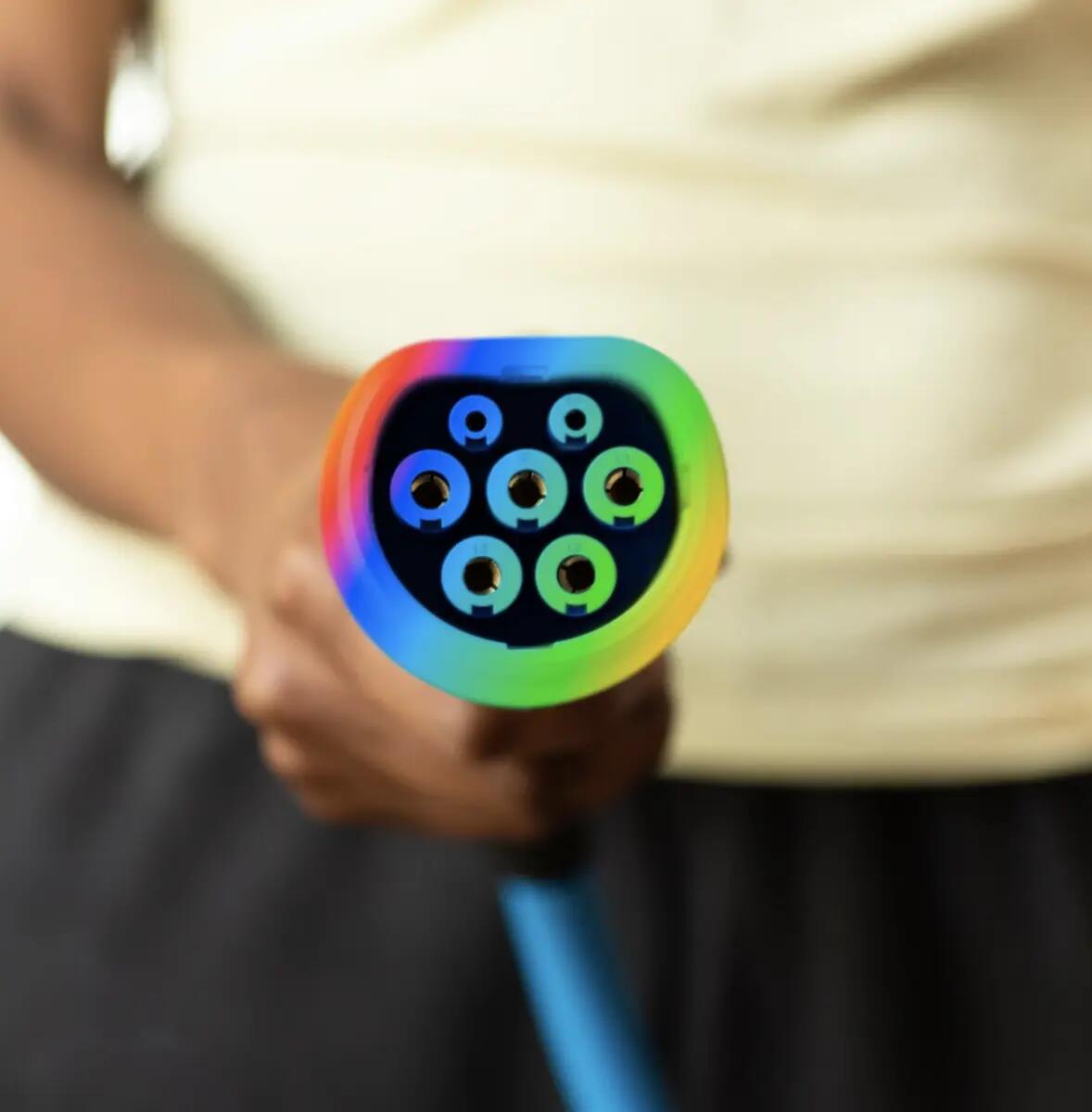 totalenergies veut atteindre les 300 stations équipées de bornes de recharge haute puissance d_i