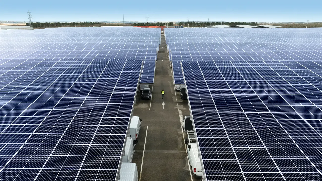 betc-total-energies-ombrières-final-cmjn