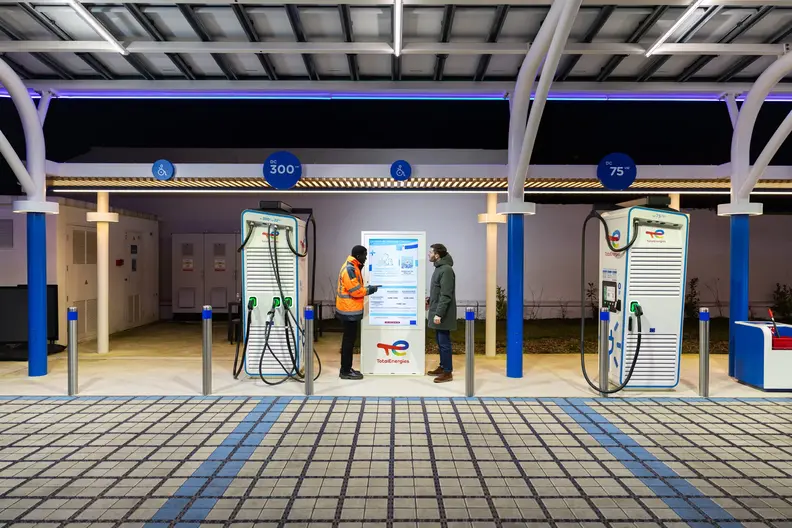 Multi-energy service station, Villejuif
