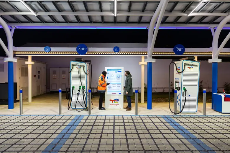 Multi-energy service station, Villejuif