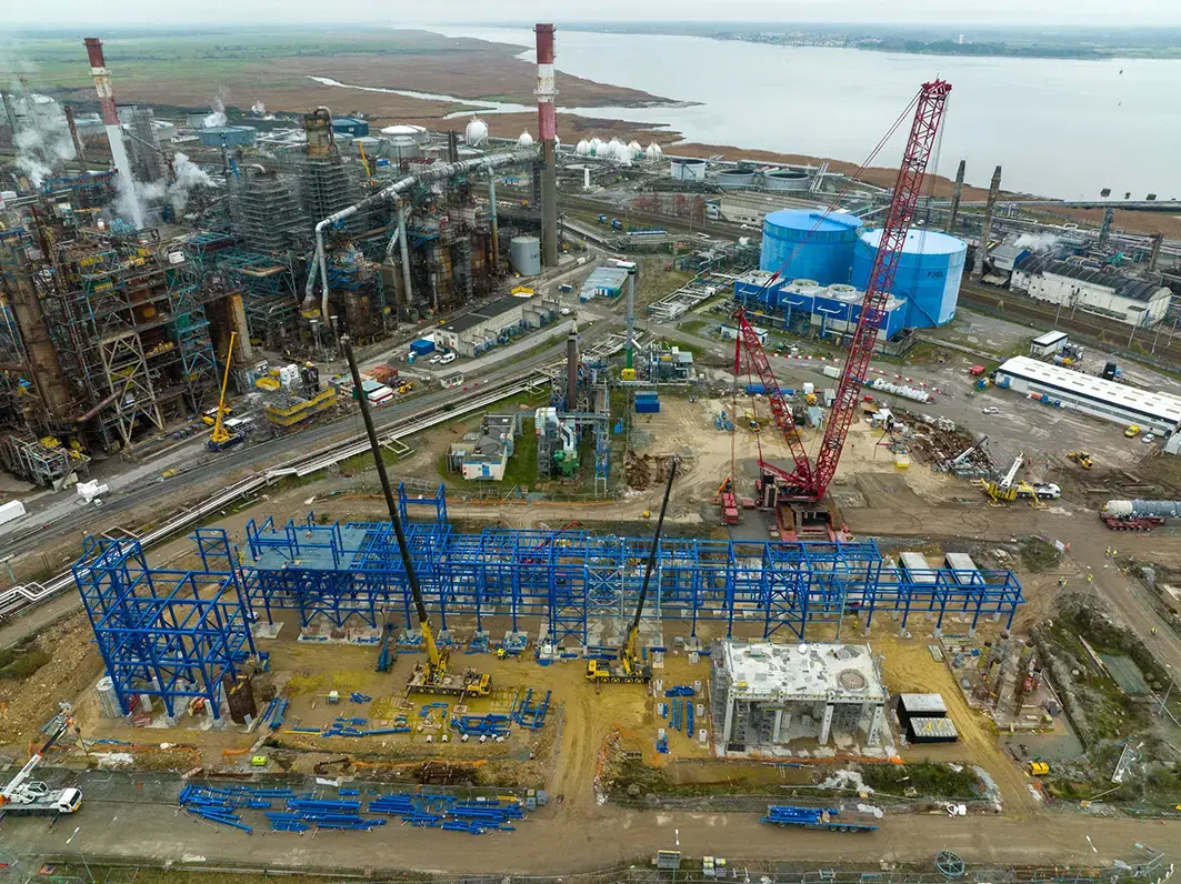 l'unité HDT VGO en cours de construction vue du ciel