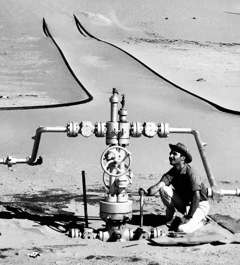 totalenergies_frise-notre-histoire_2024_002