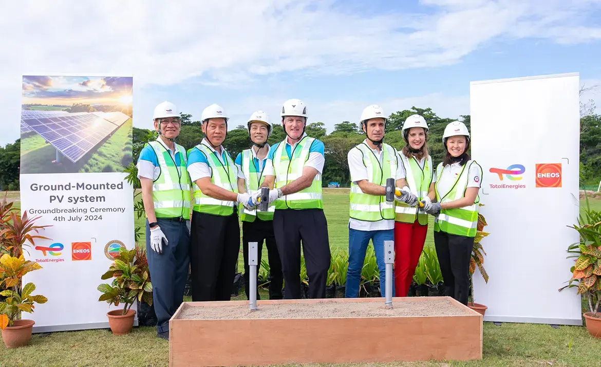 TotalEnergies ENEOS celebrates groundbreaking for its first Ground-mounted project in Singapore with Tanah Merah Country Club, one of the leading golf clubs in Asia
