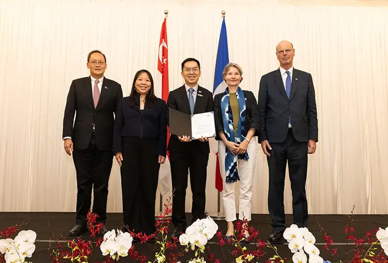 Indonesia-Singapore: TotalEnergies and RGE Reach New Milestone in Large-Scale Solar and Battery Storage Project