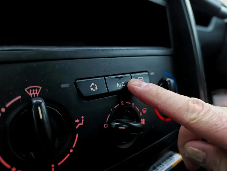Car Air Conditioner Not Cooling