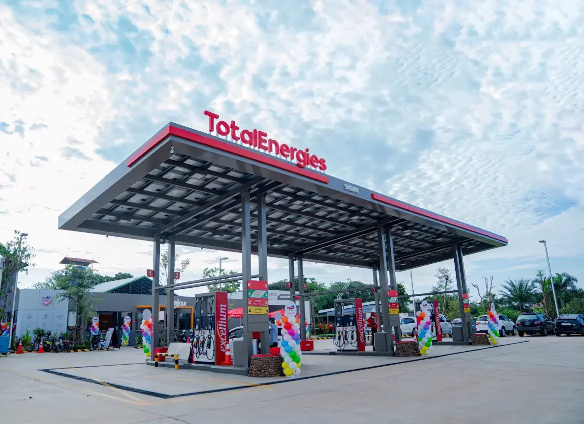 TotalEnergies service station in Skun