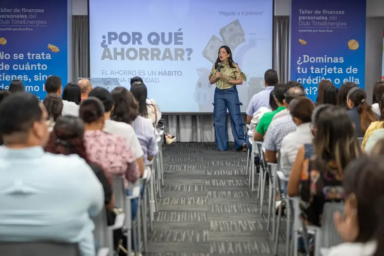 Taller de Finanzas Personales con Aura Cruz