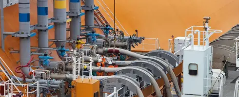 Details of the arms that connect the two vessels