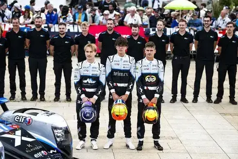 ELF 24 horas de Le Mans piloto 3
