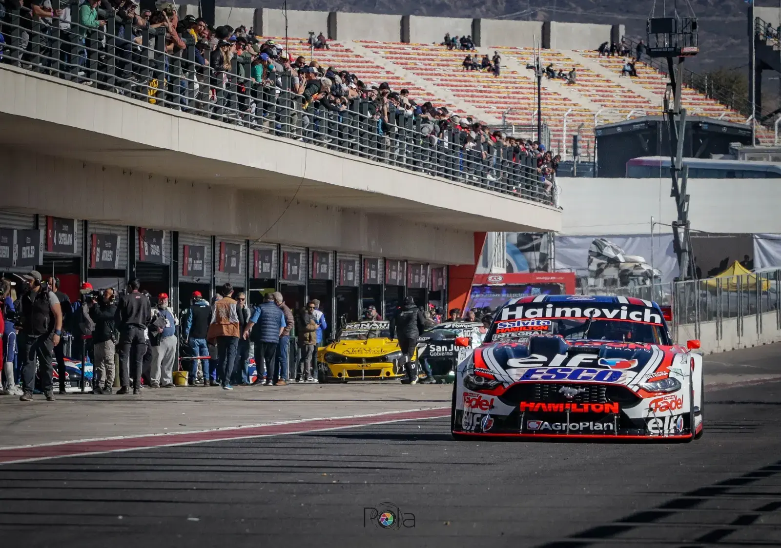 TC San Juan Villicum Desafío de las Estrellas ELF Mariano Werner Turismo Carretera Automovilismo Aceite De Auto Aceite De Motor Cambio De Aceite La Máxima Ford Mustang