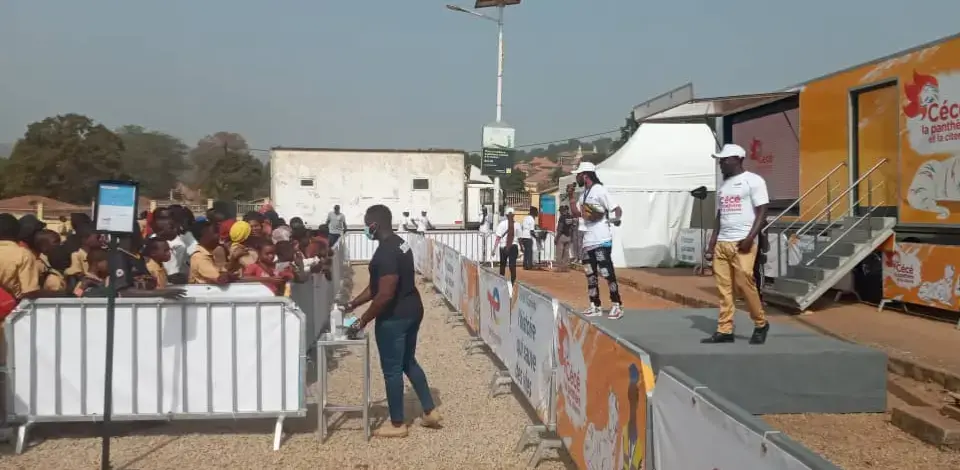 la caravane en image à Mamou