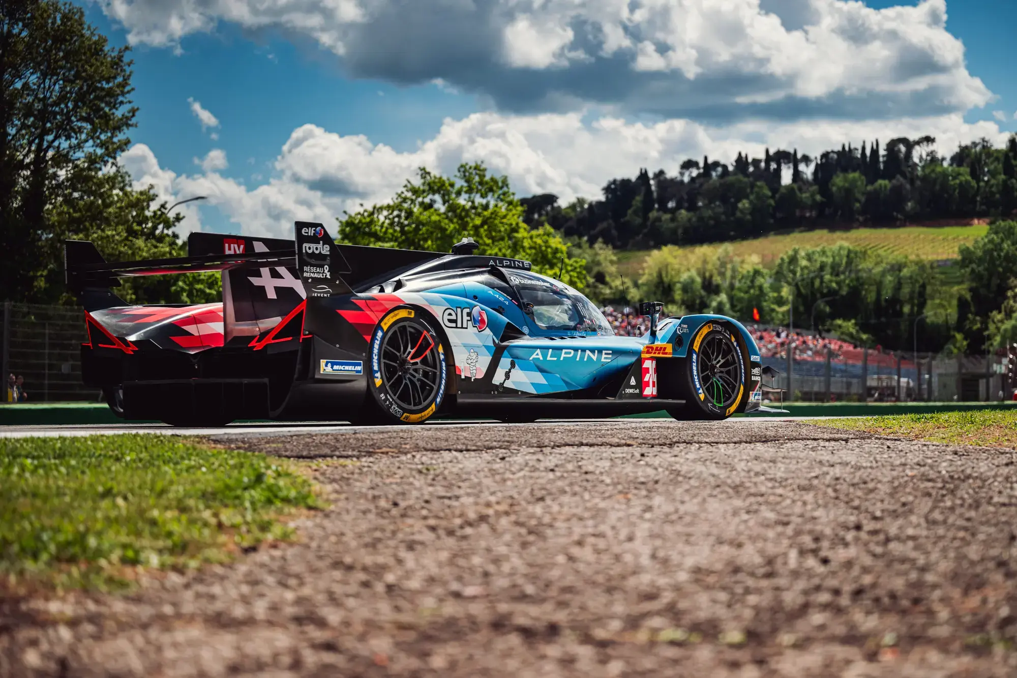 ELF A Brand Of Passion Alpine Endurance Team Alpine Racing FIA WEC Motorsport Racing World Endurance Championship Excellium Racing 100 Aceite De Motor Cambio De Aceite Hypercar LeMans24 6h Imola