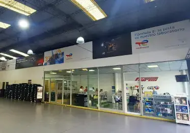 TotalEnergies amplía su red de Quartz Auto Services