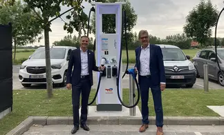 station de recharge rapide à Nieuwpoort