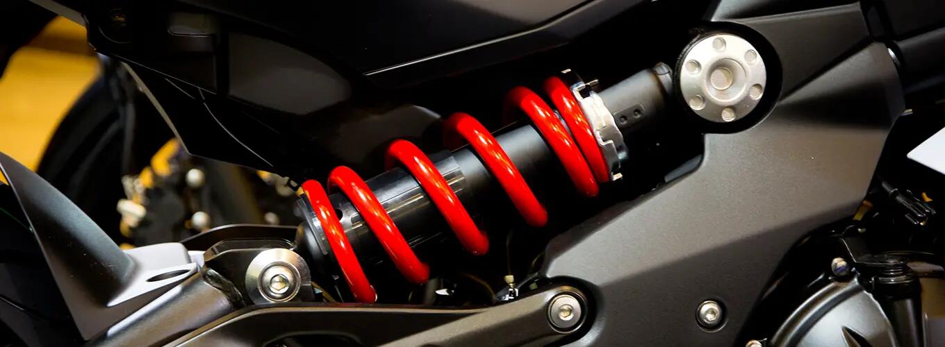 Suspensão de moto: tipos e como saber se está com problema