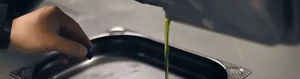 ¿Cómo cambiar el aceite de moto?