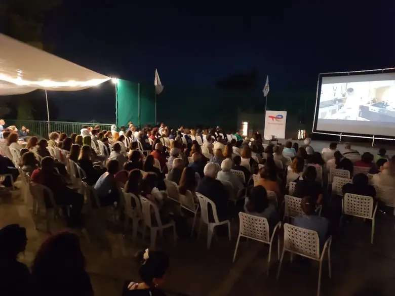 Cine Caravan
