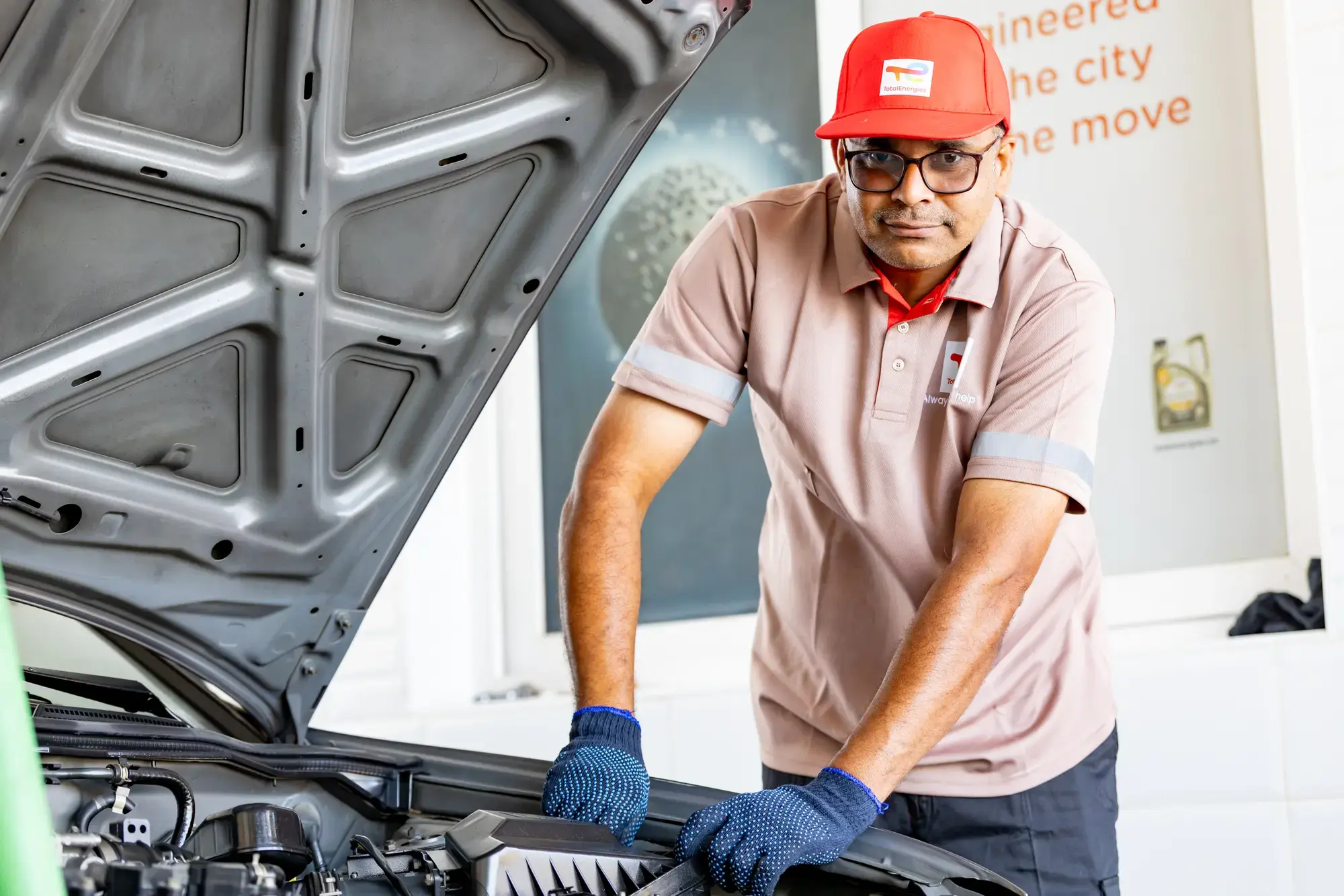 Low Engine Oil: How Long Can You Drive Before Serious Damage Happens?