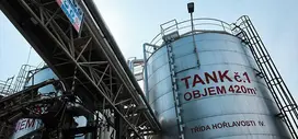 aszfalt-tarolo-berakodas.jpg