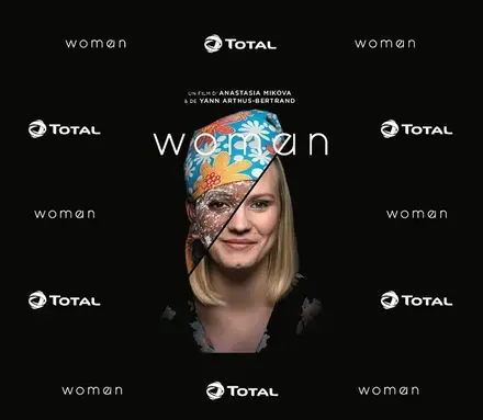 MOVIE WOMAN