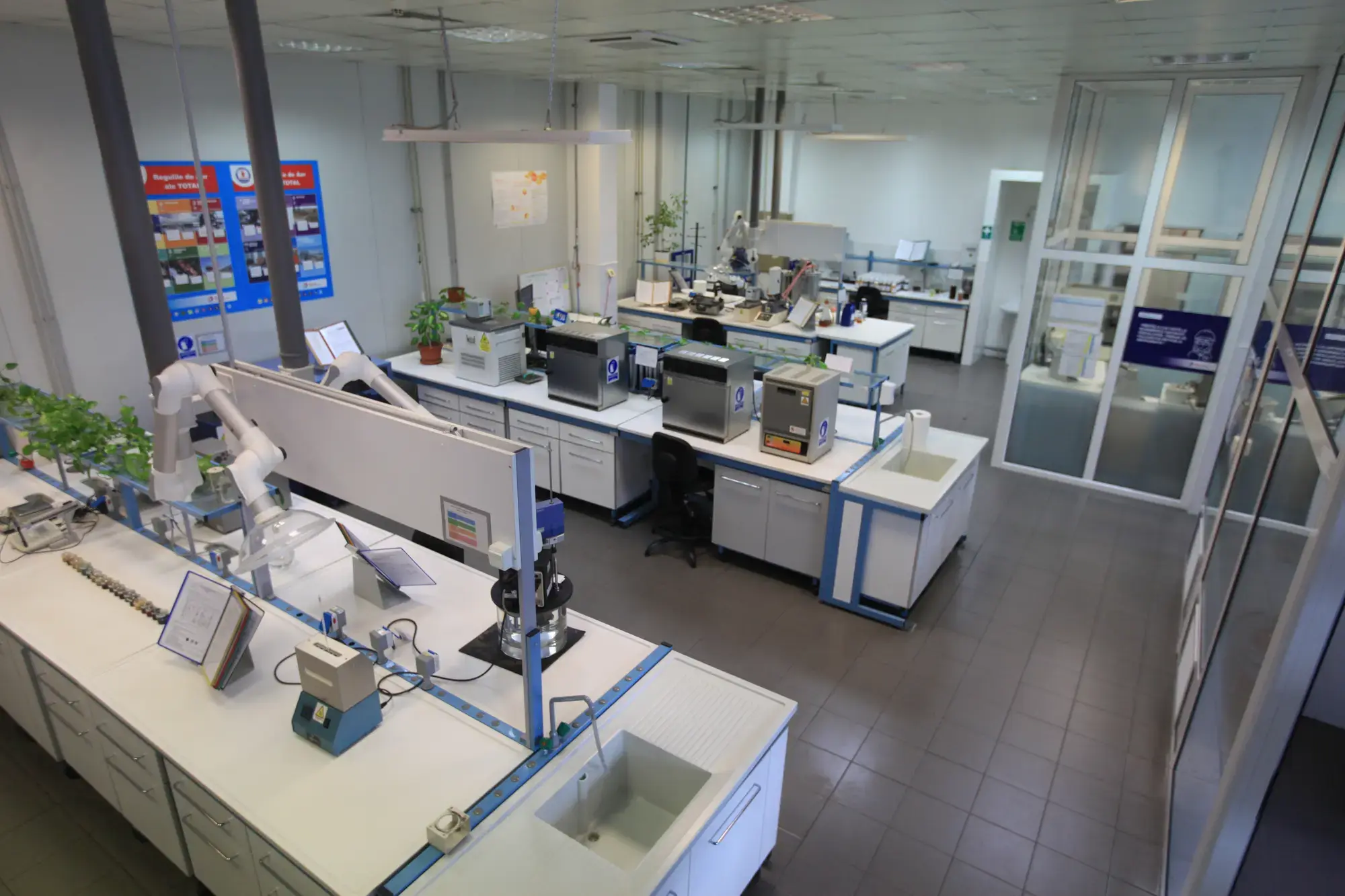Laborator uleiuri