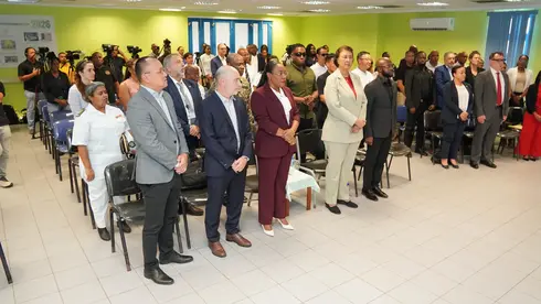 TotalEnergies EP Suriname and APA Suriname Corporation mark construction milestone in the GranMorgu Health Care Project at AZP