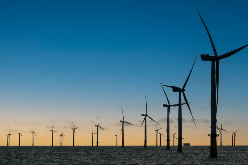 p8293745~2-himmel-neu_Offshore Germany website