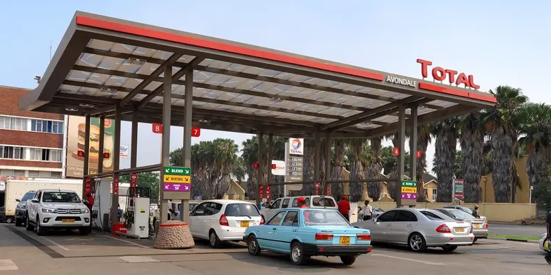 avondale_forecourt