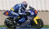ELF E A EQUIPA YAMAHA TECH 3