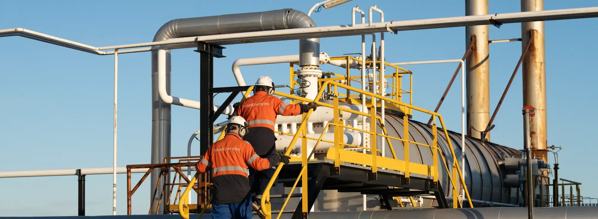 gestion social totalenergies exploración y produccion