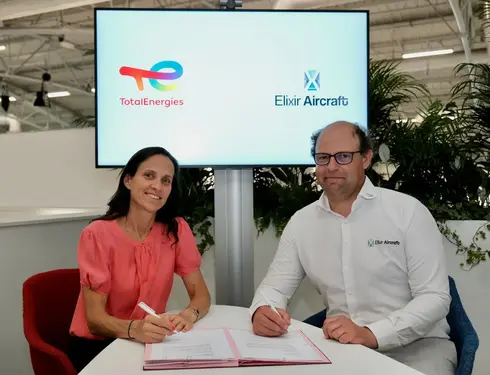 signature aicraft elixir totalenergie aviation