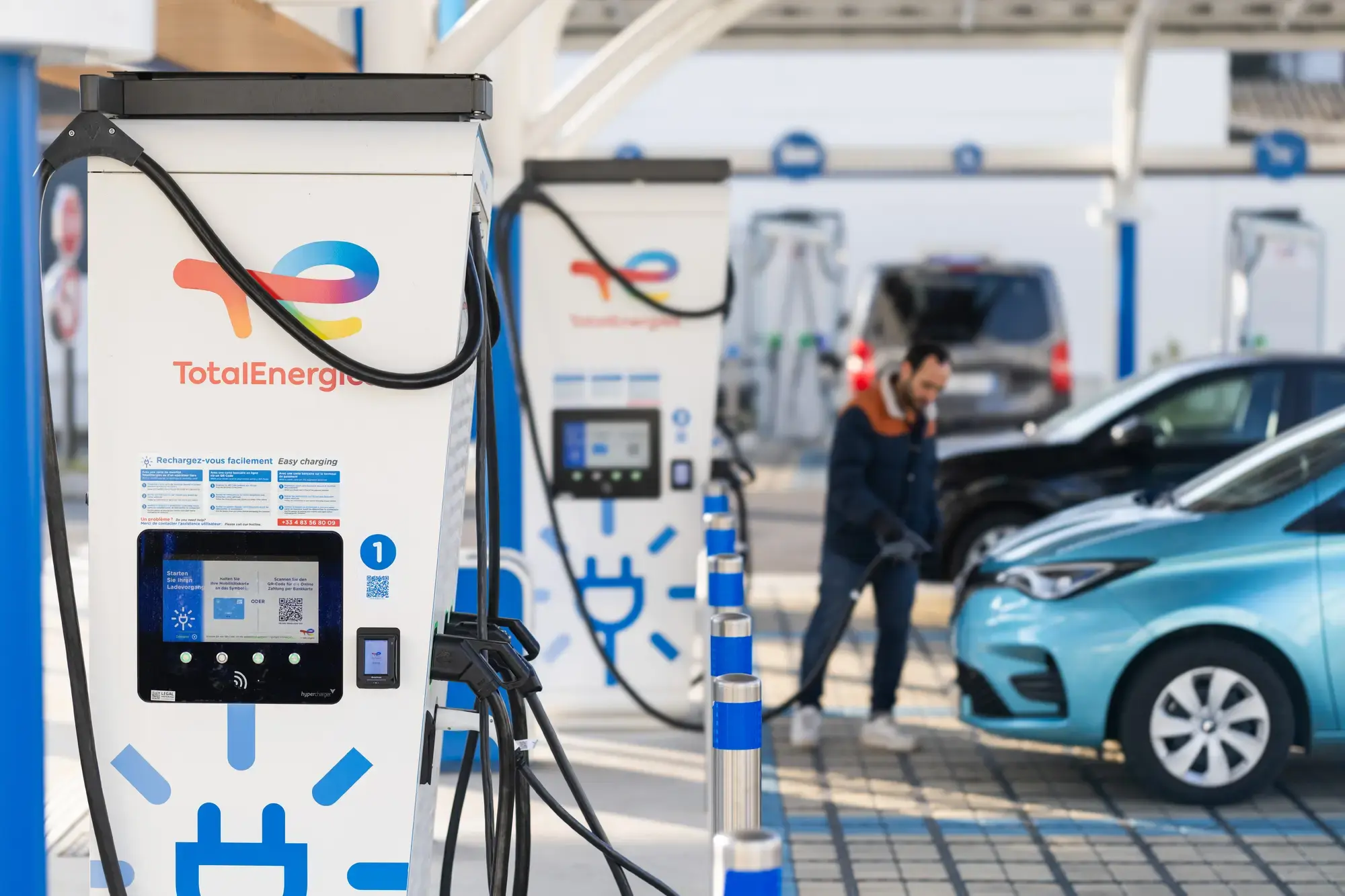 Station-service multi-énergies, Villejuif