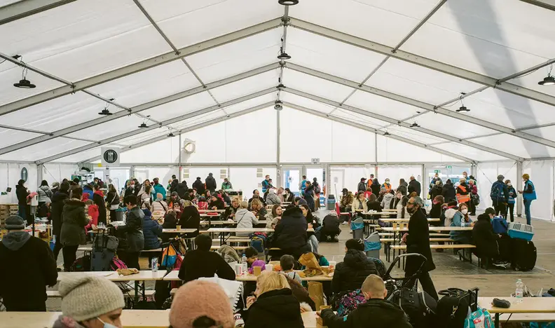 Berliner Stadtmission Willkommenshalle Ukraine Flüchtlinge