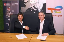 maciej-oleksowicz-jean-parizot.jpg