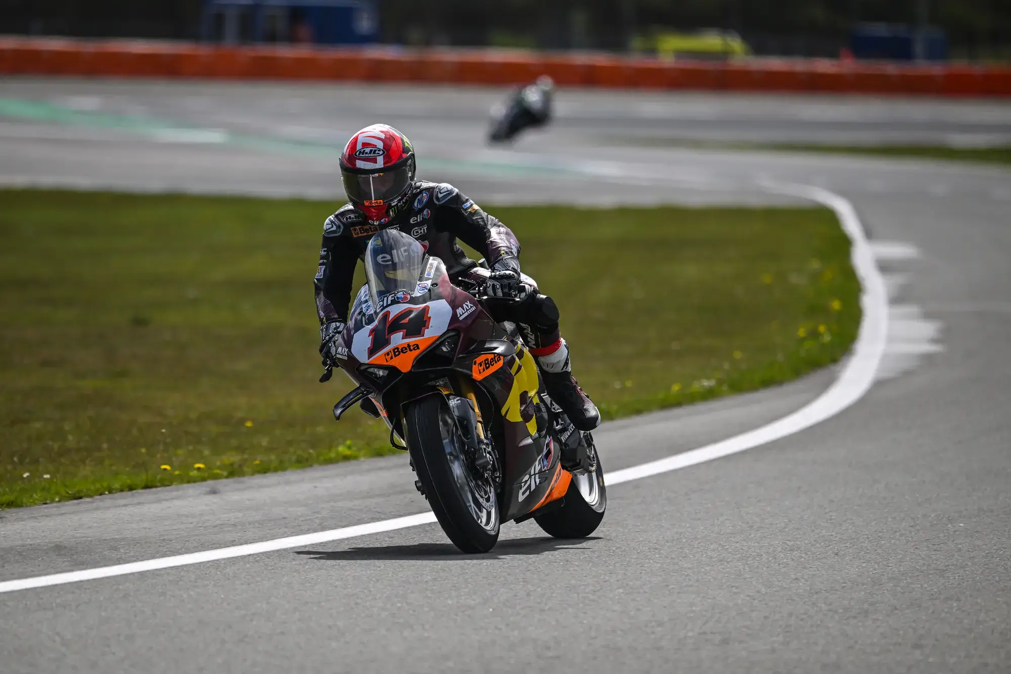 ELF World Superbike WSBK Sam Lowes Marc VDS Racing Team Aceite de Moto Cambio de Aceite Aceite de Motor Motorsport Racing Assen