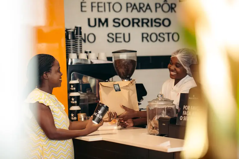Capossoca Gas Station (Luanda, Angola)