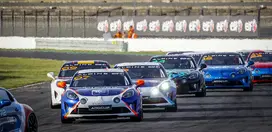 Mela dominates at magny-cours - Alpine ELF Europa cup