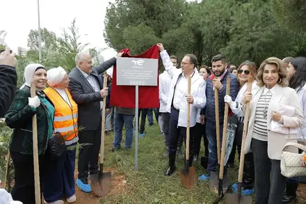 unveiling of signage at Horsh Beirut