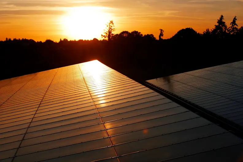 Total Solar / Saft : carports in Poitiers